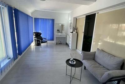 Spațiu comercial, de 28 mp, în Central - 2