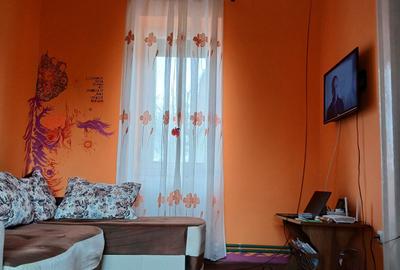 Casă cu 3 camere cu Teren 425 Mp în Central - 2
