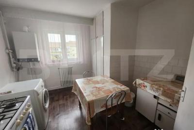 Apartament cu 2 camere decomandat în Cetate - 4