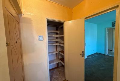 Apartament 2 camere, zona Aleea Pacii - 10