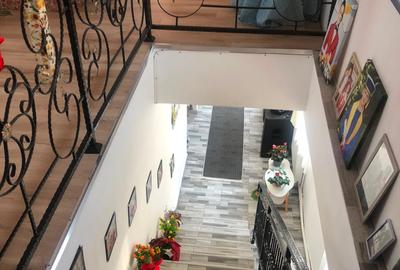 Casă cu 6 camere cu Teren 413 Mp în Vest - 17
