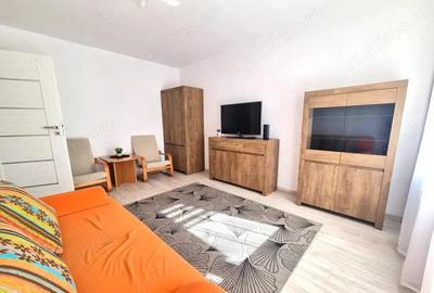 Apartament cu 2 camere semidecomandat în Gara de Nord