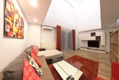 Inchiriere Apartament Penthouse luminos si spatios - Parcul Carol - 1