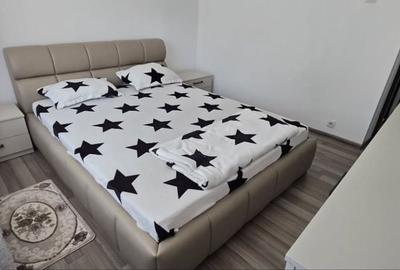 Apartament cu 3 camere decomandat în Micro 3 - 2