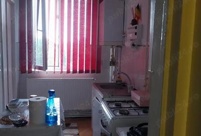 Apartament de vanzare - 8