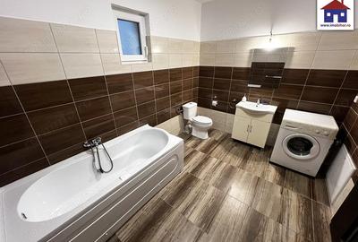 Casă cu 4 camere cu Teren 357 Mp în Central