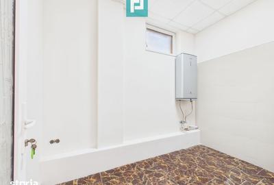 Spațiu comercial, de 297.13 mp, în Central - 13