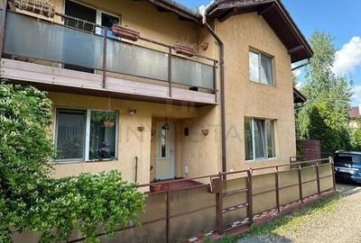 De vânzare Duplex zona Gruia