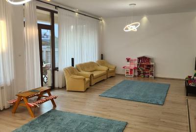 Casa individuala 318mp D + P + E si teren propriu 600 mp - 6