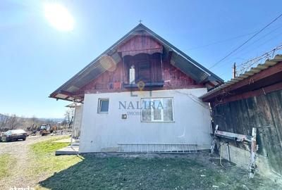 Casă cu 3 camere decomandat în Șurdești - 17