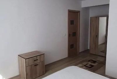 Apartament cu 2 camere decomandat în Trivale