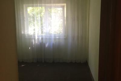 Apartament cu 3 camere decomandat în Valea Moșneagului - 6