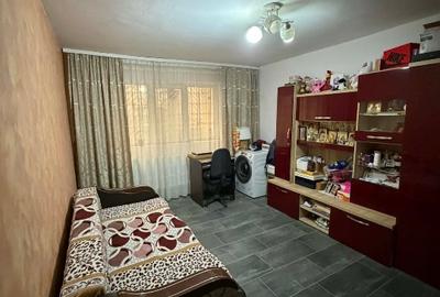 Apartament cu 3 camere decomandat în Sud - 8