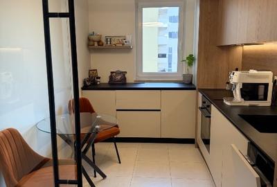 Garsonieră premium-Proprietar,Design Uniq Interiors | Urban Plaza ,Vedere sudica - 3