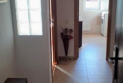 Apartament cu 2 camere decomandat în Olteniței - 4