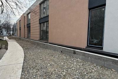 Spațiu comercial, de 985 mp, în Central - 14