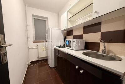 Garsoniera Trapezului Metrou 1 Decembrie - 5