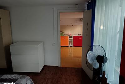 Apartament cu 2 camere în Complex Studențesc