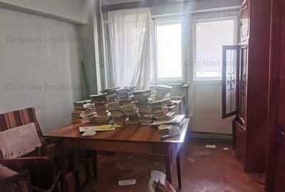 Apartament cu 4 camere decomandat în Călărași - 8