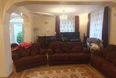 OFERTA EXCEPTIONALA - CASA  DE VANZARE -ZONA EXCLUSIVISTA - 2