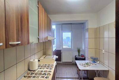 Apartament 2 camere renovat, mobilat, zona Cosbuc – Tribunal, etaj 6 - 8