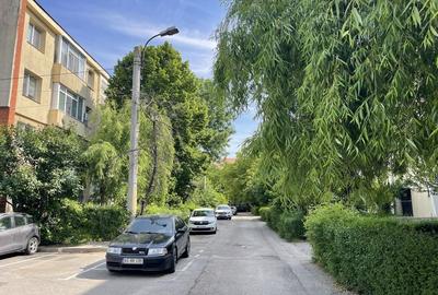 Apartament cu 3 camere semidecomandat în Central - 4