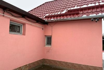 Casă cu 4 camere în Central - 4