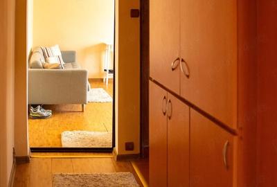 Apartament cu 3 camere semidecomandat în Central - 9