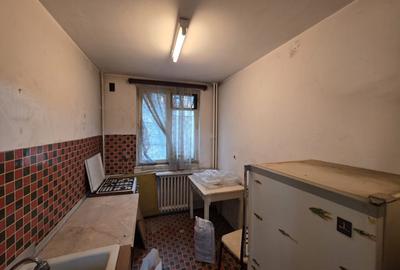 Apartament cu 3 camere semidecomandat în Obor - 13