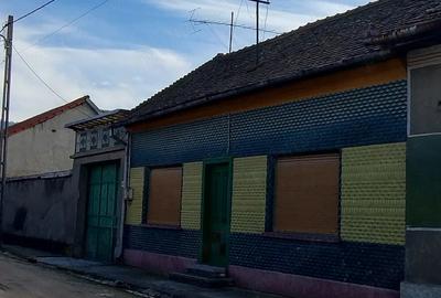 Casă cu 4 camere cu Teren 1000 Mp în Domașnea - 10