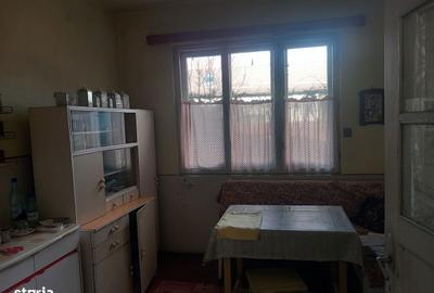 Casă cu 3 camere în 7 Noiembrie - 3