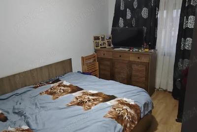 Apartament cu 3 camere decomandat în Marghiloman - 2