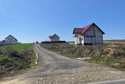 Spațiu comercial, în Mitocu Dragomirnei - 2