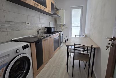 Garsonieră decomandată în Tineretului - 2