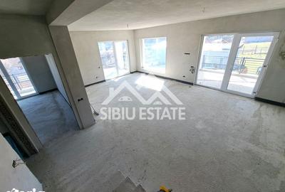 Casă cu 4 camere cu Teren 600 Mp în Sadu - 19