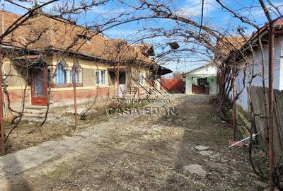 Casă cu 4 camere în Filipeștii de Târg - 4