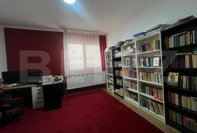 Casă cu 3 camere cu Canalizare în Central - 12
