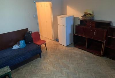 Garsonieră semidecomandată în Titan - 1