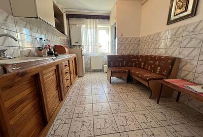 Apartament cu 2 camere decomandat în Central - 2
