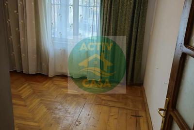 Apartament cu 3 camere decomandat în Central - 4