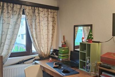 Apartament cu trei camere in vila ,et 1 - 7