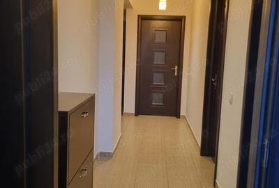 Apartament cu 3 camere decomandat în Central - 1