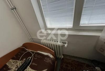 Apartament cu 3 camere decomandat în Apărătorii Patriei - 8