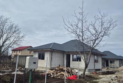 Casă cu 3 camere în Afumați - 6