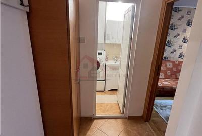 Apartament cu 4 camere decomandat, mobilat în Tei - 8