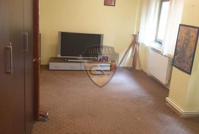 Vanzare apartament 3 camere Constanta , Faleza Nord , centrala gaze, de renovat - 3