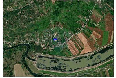 De vanzare Teren 1,000 mp intravilan Oradea/Podgoria - 2