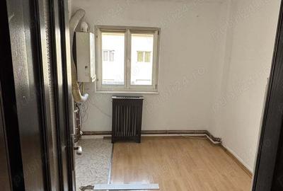 Apartament 2 camere Aleea Parc Renovat nemobilat etaj 4 decomandat - 5