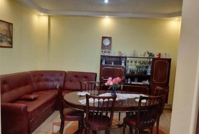 Casă cu 4 camere cu Teren 589 Mp în Roman - 1