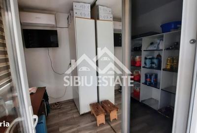 Spațiu comercial, de 38 mp, în Central - 6